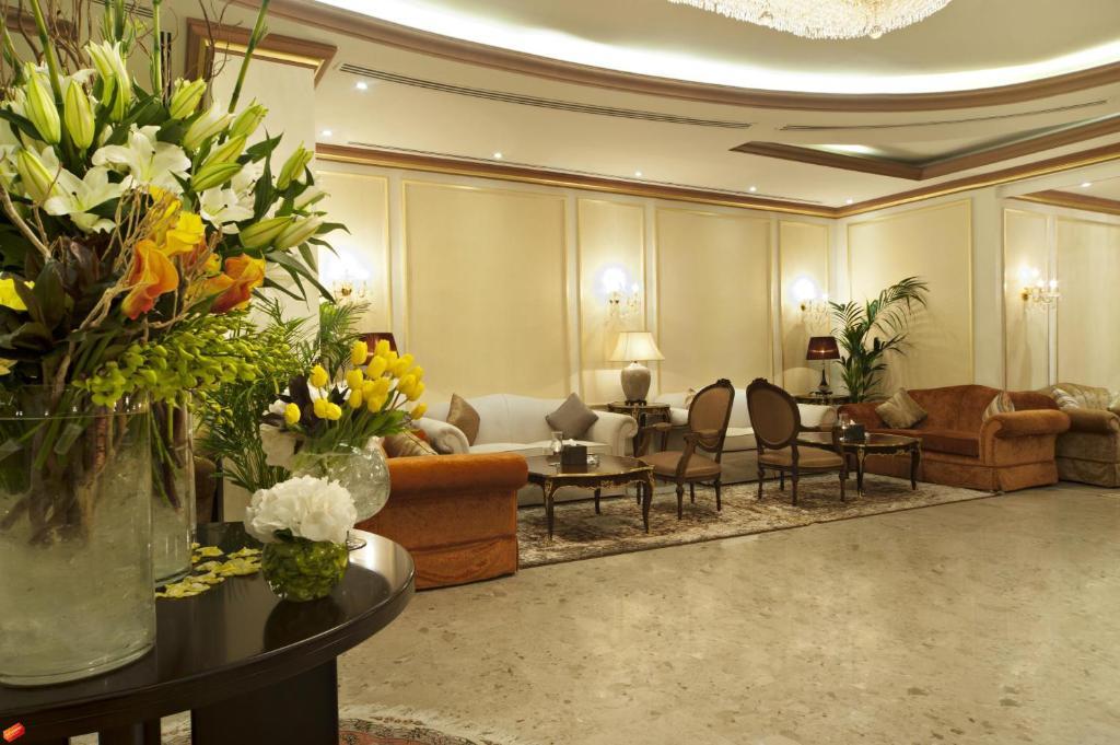 Magnum Hotel & Suites West Bay Doha Inreriör bild
